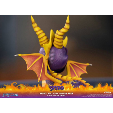 Spyro 2: Ripto's Rage PVC socha Spyro 20 cm